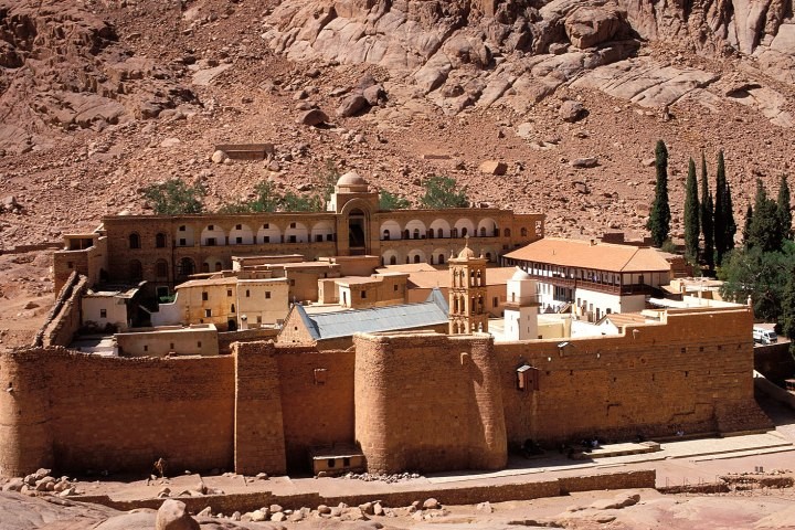 Saint Catherine Day Tours