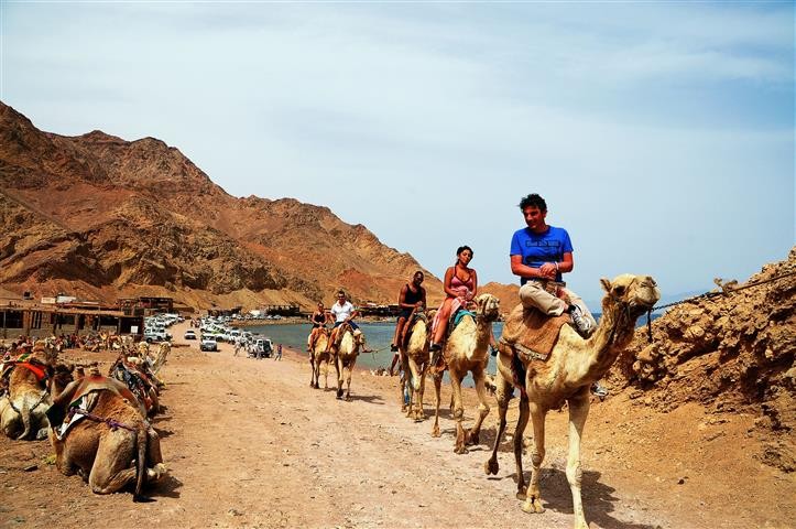 DAHAB SAFARI E CENA BEDUINA