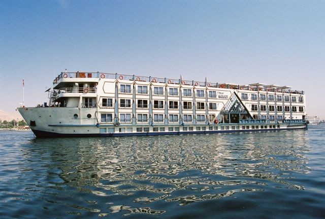 NILE CRUISE & THE PYRAMIDS 5 DAYS 4 NIGHTS