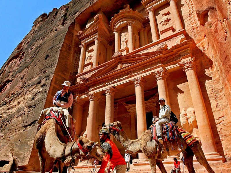 Tour a Petra y Wadi Rum desde Sharm