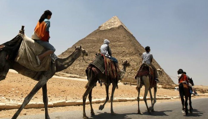 EGIPTO TOUR PRIVADO| DÍA COMPLETO A LAS PIRÁMIDES|GUIZA, SAQQARA Y MEMFIS DESDE ALEJANDRÍA.