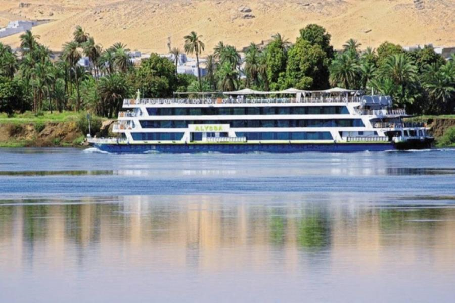 4 Days Aswan Luxor Nile Cruise Abu Simbel Included