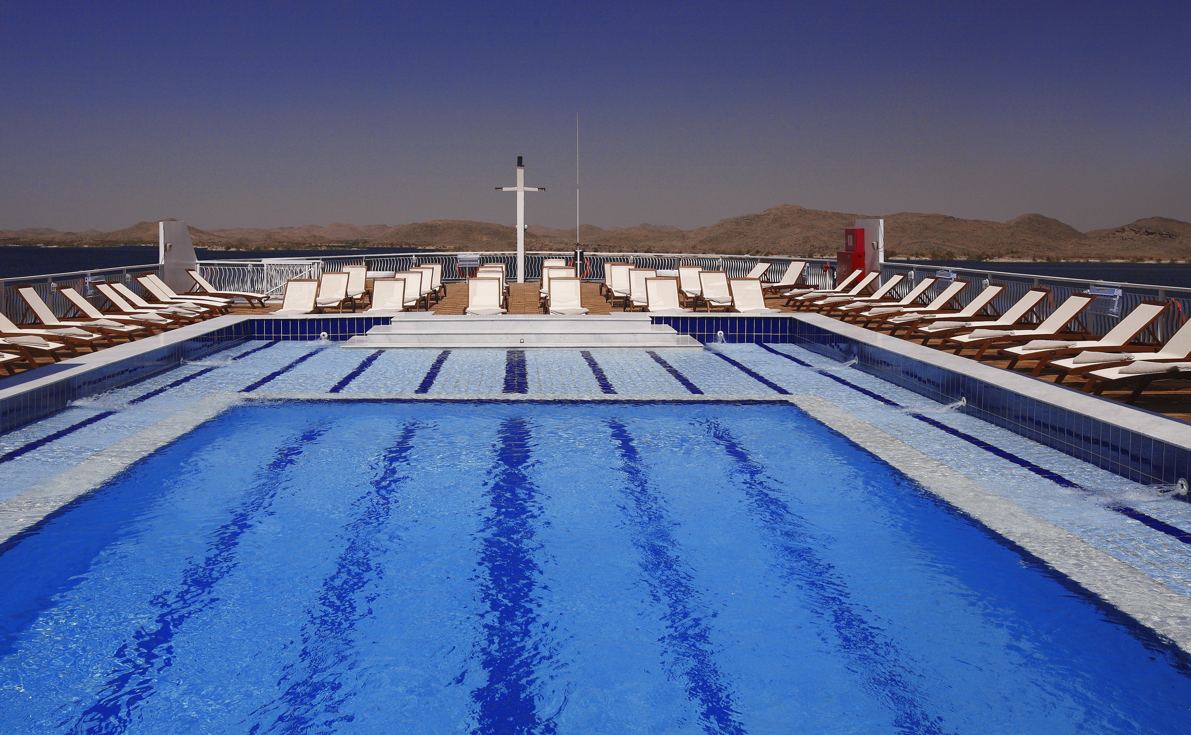 CRUCERO NILO 4 NOCHES LUXOR Y ASUÁN MOTONAVE 5 * SUPERIOR